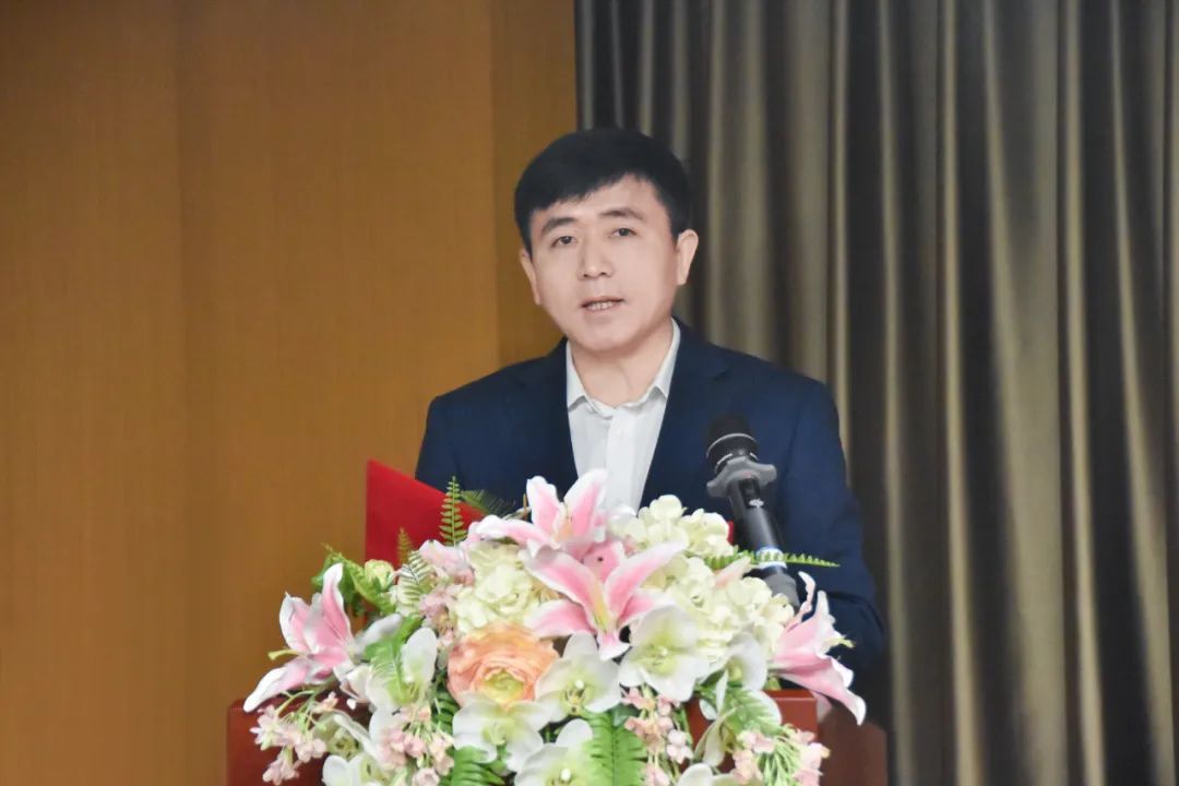 ǿǿ��ϡ�������Ӯ��MS - ��ʨ���������ܿڷ�ǩ��ս������(ͼ2)