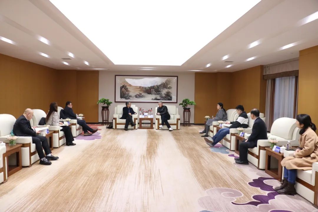 中国物流与农业供给链领域专家到访MS - 美狮贵宾会调查互换(图2) 640 (3).jpg