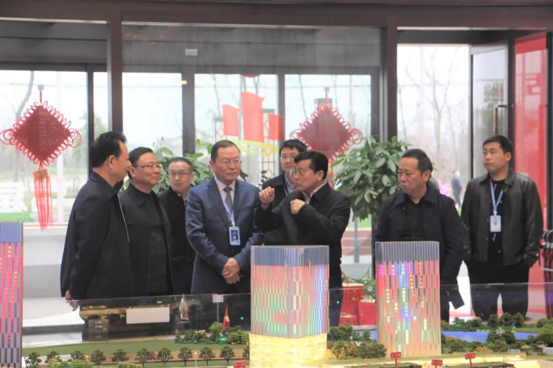 常德市政协主席朱水平一行调查MS - 美狮贵宾会高星贸易广场项目(图2) 常德市政协主席朱水平一行调查MS - 美狮贵宾会高星贸易广场项目(图2)