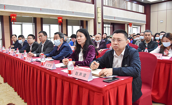 落实各级责任创示范园区 湖南高星物流园进行安全出产专题培训(图6) 落实各级责任创示范园区 湖南高星物流园进行安全出产专题培训(图6)