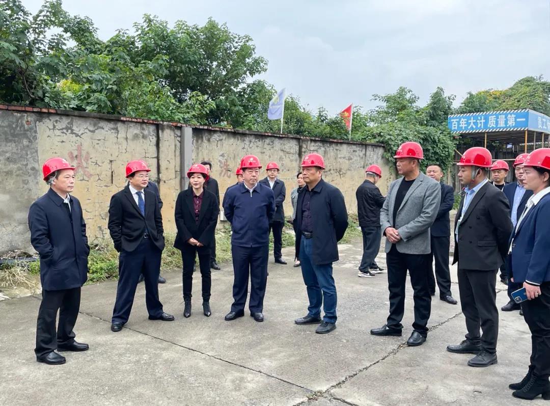 ¼ùÐÓ×°Èý¸ßËÄС¹Ø½ÂÔ Ô°ÇøÌáÖÊ¡°¼Ó¿ìÅÜ¡±£¡(ͼ4) ¼ùÐÓ×°Èý¸ßËÄС¹Ø½ÂÔ Ô°ÇøÌáÖÊ¡°¼Ó¿ìÅÜ¡±£¡(ͼ4)